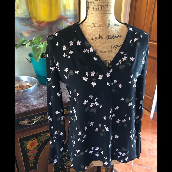 Ann Taylor Winter Floral Blouse - Picture 7 of 7